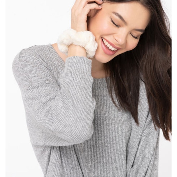 🎄🎁Cozy Dolman Sleeve Ribbed Top - Light Grey - Picture 9 of 11